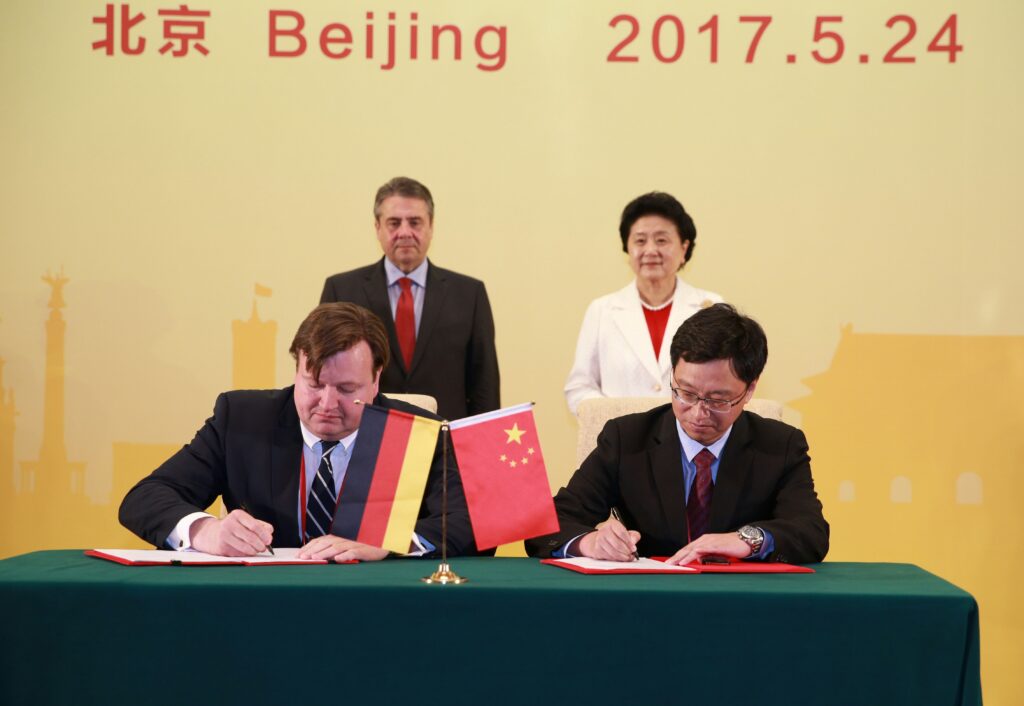 1754639604740149.jpg mmexport1495626039577-1024x706.jpg